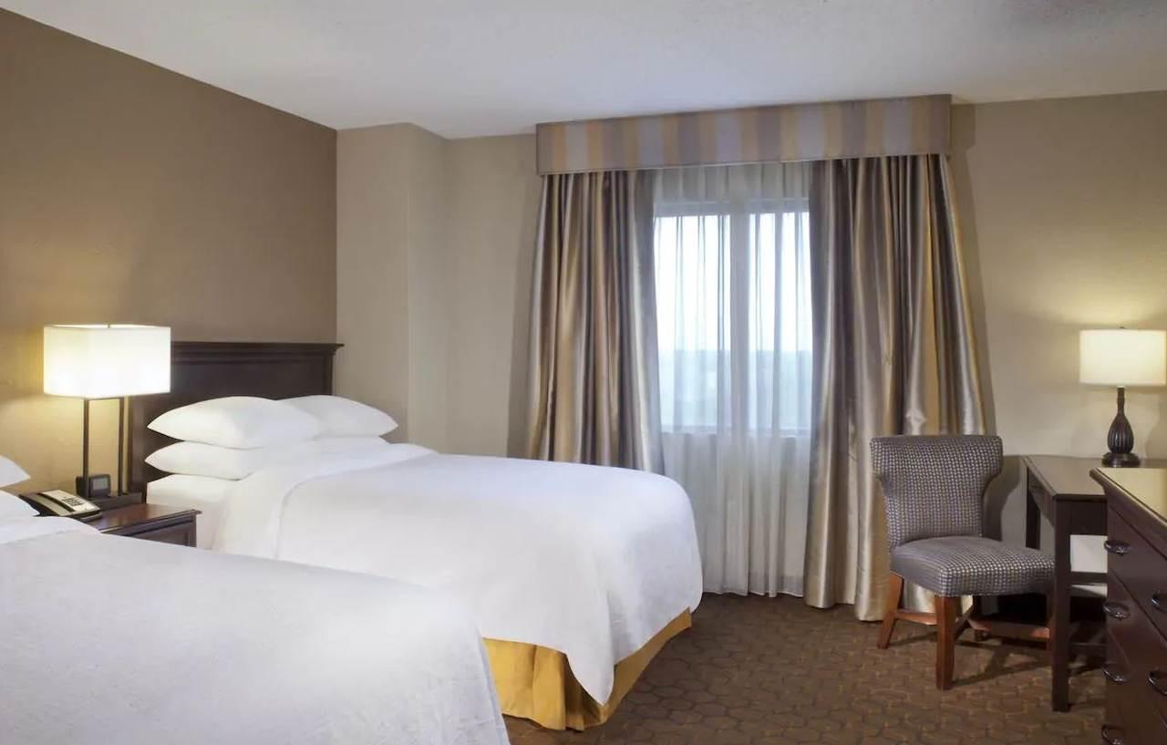 Embassy Suites By Hilton Dallas Near The Galleria Εξωτερικό φωτογραφία