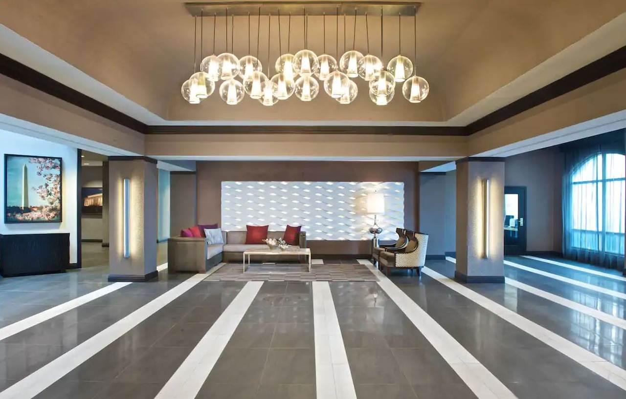 Embassy Suites By Hilton Dallas Near The Galleria Εξωτερικό φωτογραφία