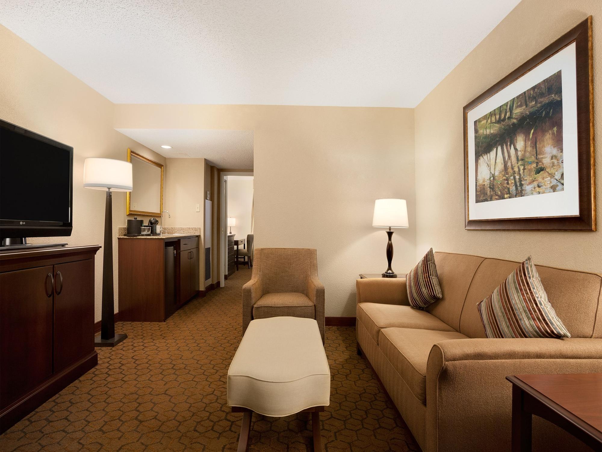 Embassy Suites By Hilton Dallas Near The Galleria Εξωτερικό φωτογραφία